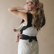 Boba Auri Baby Carrier in Black