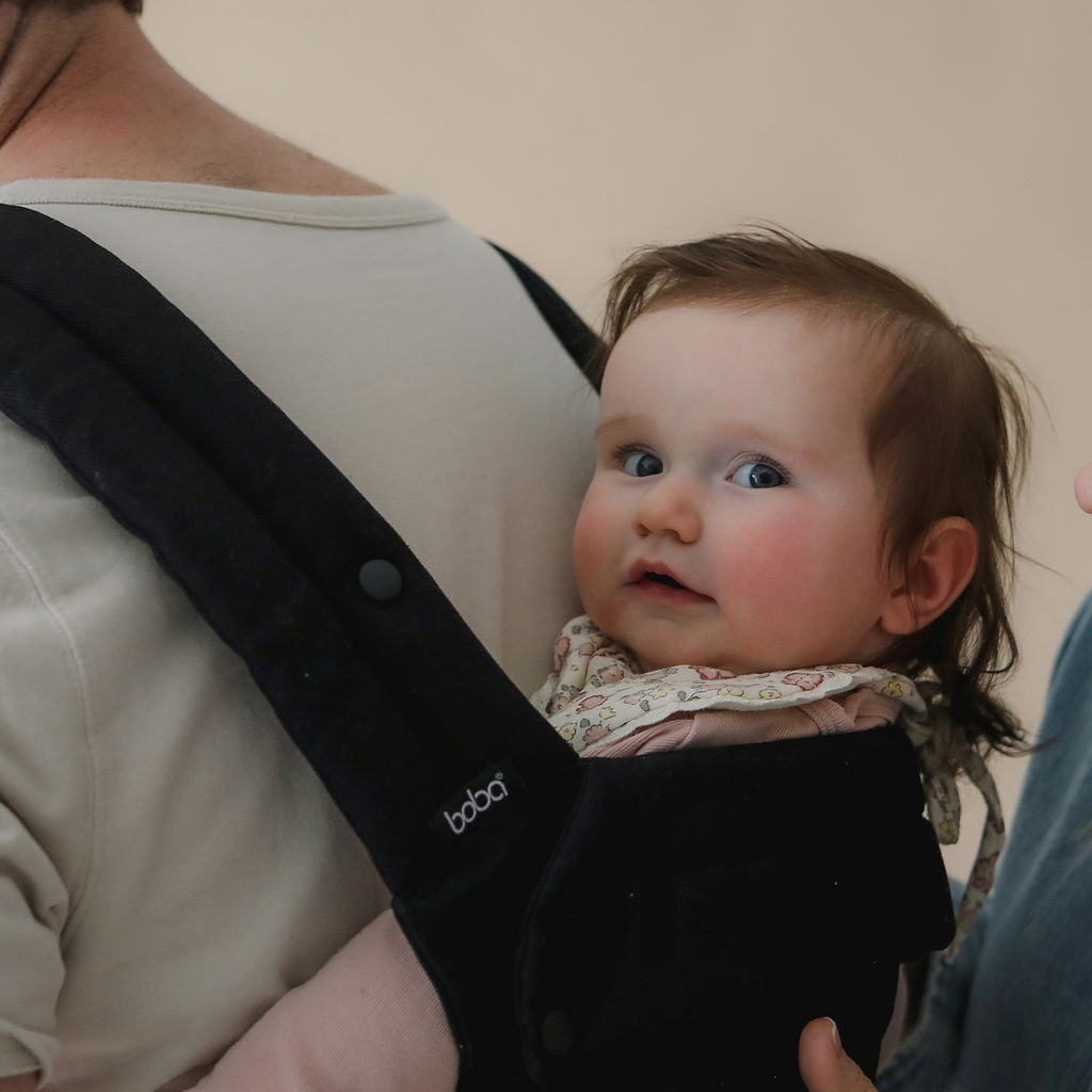 Boba Auri Baby Carrier in Black