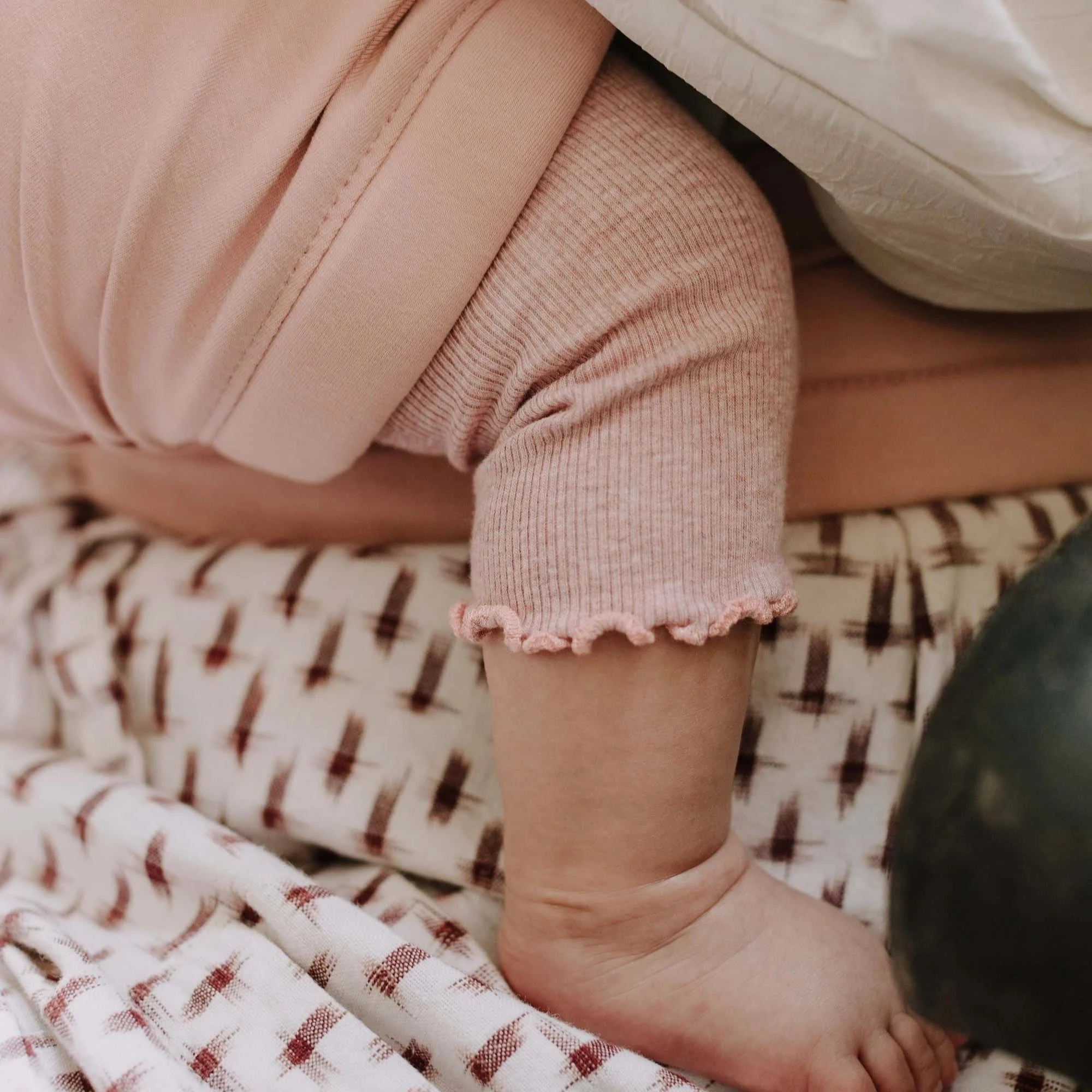 Boba Bliss Baby Wrap Carrier in Bloom Pink