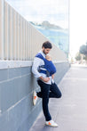 This effortless hybrid baby carrier is an ideal choice for all parents looking for a simple and convenient carrier for babies from birth to 18 months (7-35 lb or 3.2-16 kg)! Navy Blue