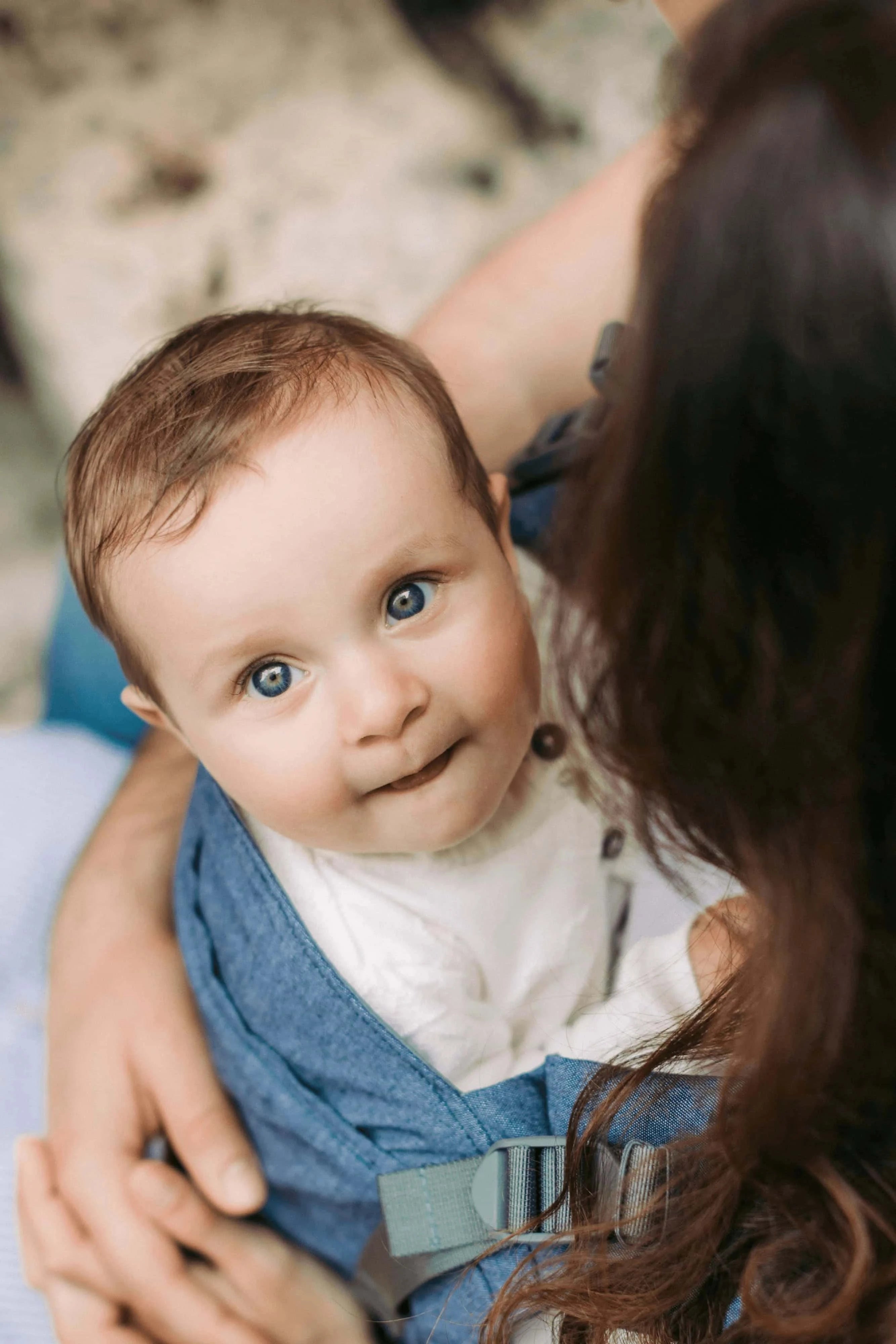 Boba X - The all-in-one baby carrier designed to last from birth to toddlerhood (0-36+ months or 7-45 lbs). Versatile and fully adjustable in width and height for a perfect fit. Chambray