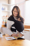 Boba Bliss newborn hybrid baby carrier is perfect for babies from birth (7lb/3.2 kg) to 18 months (35 lb/16 kg). It combines the convenience of buckle carriers with the protection and softness of a wrap, making it perfect for busy parents on the go!